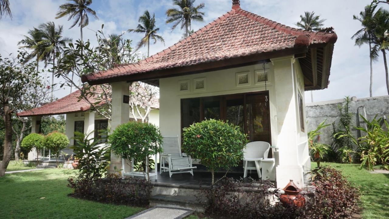 Puri Rinjani Bungalows & Hostel Kuta  Dış mekan fotoğraf