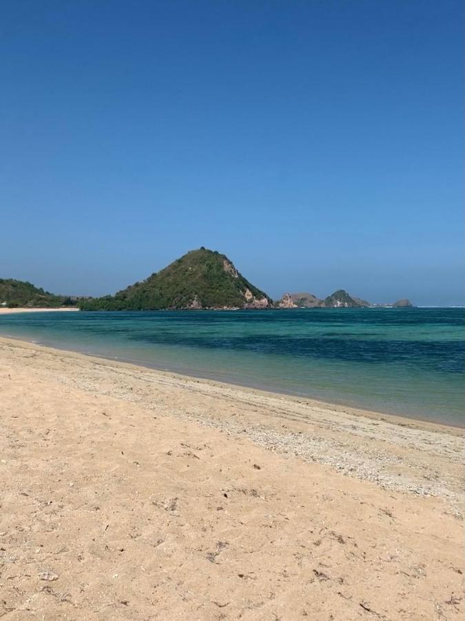 Puri Rinjani Bungalows & Hostel Kuta  Dış mekan fotoğraf