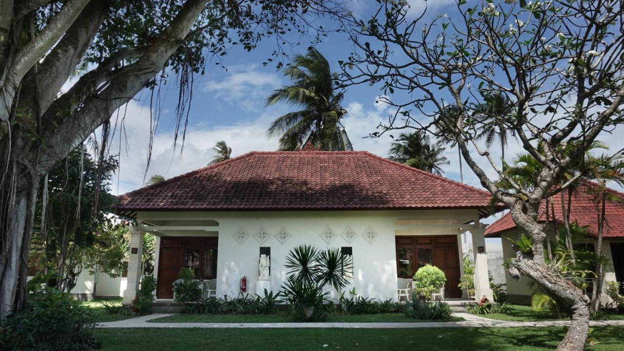 Puri Rinjani Bungalows & Hostel Kuta  Dış mekan fotoğraf