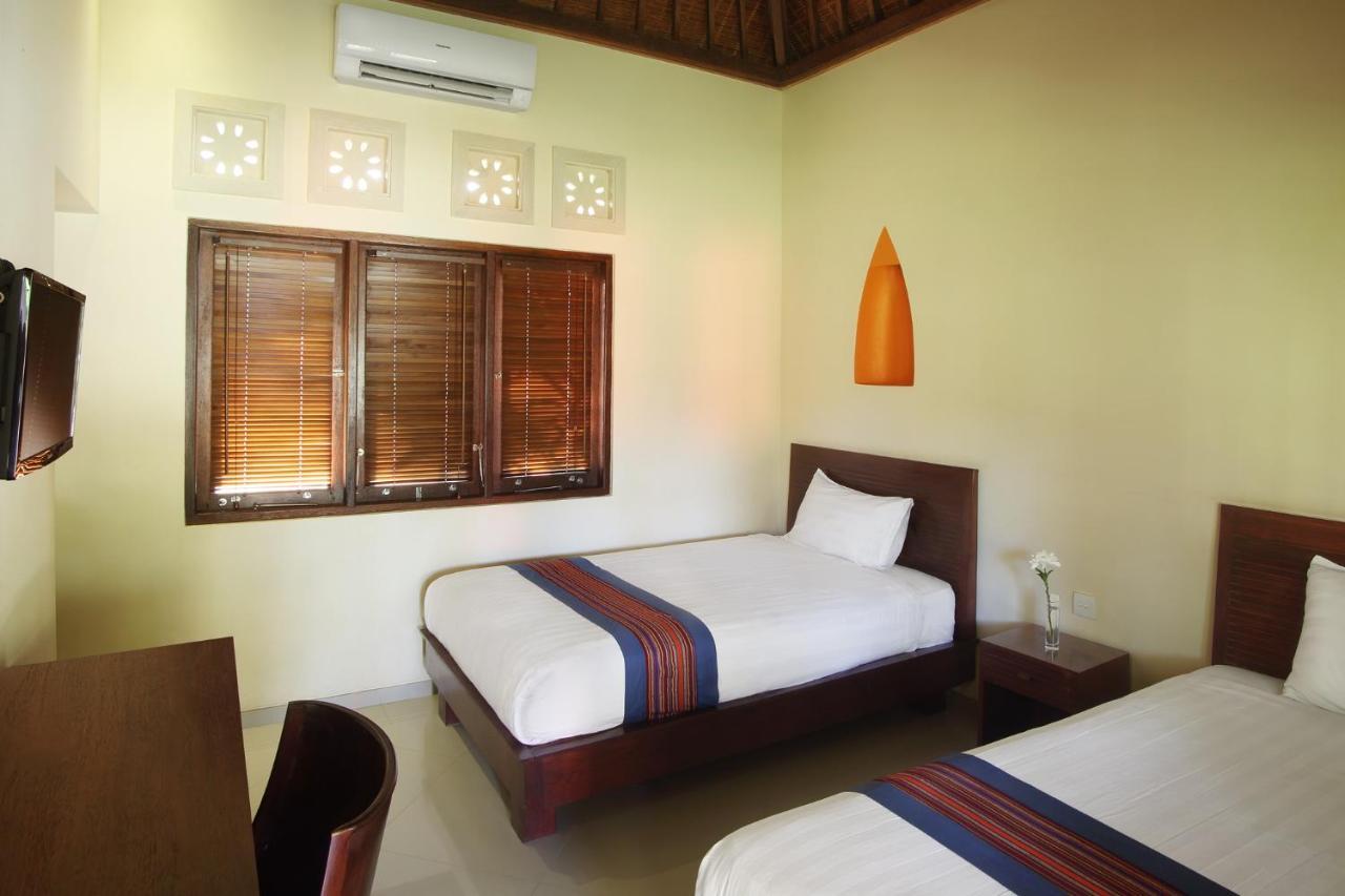 Puri Rinjani Bungalows & Hostel Kuta  Dış mekan fotoğraf