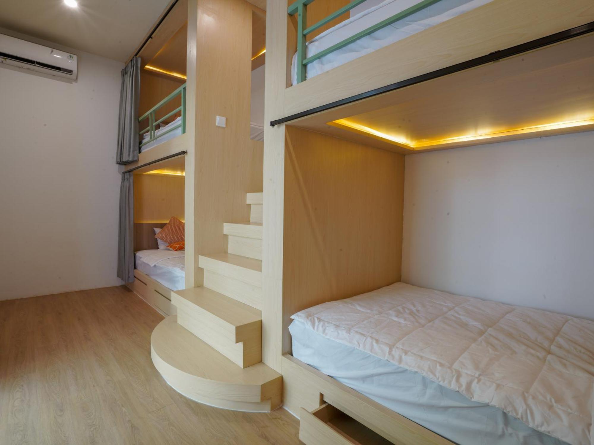 Puri Rinjani Bungalows & Hostel Kuta  Dış mekan fotoğraf