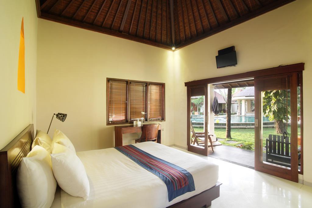 Puri Rinjani Bungalows & Hostel Kuta  Dış mekan fotoğraf