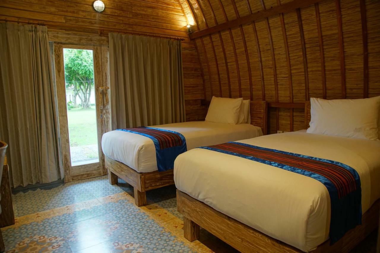 Puri Rinjani Bungalows & Hostel Kuta  Dış mekan fotoğraf